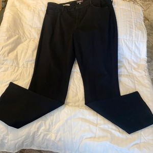 NWT NYDJ 16W Black Demin Marilyn Straight Jeans